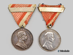 Austria, Empire. A Lot of Two Bravery Medals (Type IV/Karl I Variant)