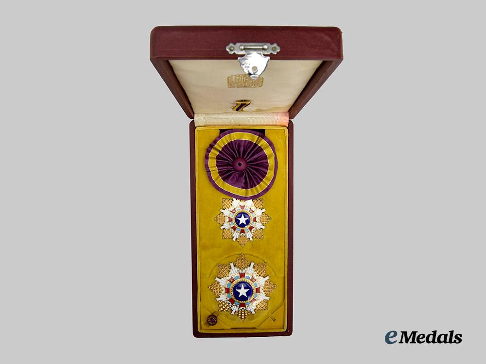 china,_republic._an_order_of_the_brilliant_star,_i_class_set,_c.1947___m_n_c0328