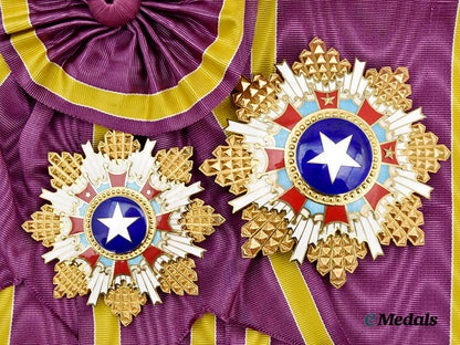 china,_republic._an_order_of_the_brilliant_star,_i_class_set,_c.1947___m_n_c0335