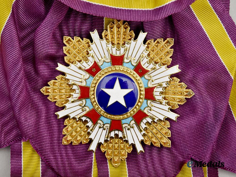 china,_republic._an_order_of_the_brilliant_star,_i_class_set,_c.1947___m_n_c0337