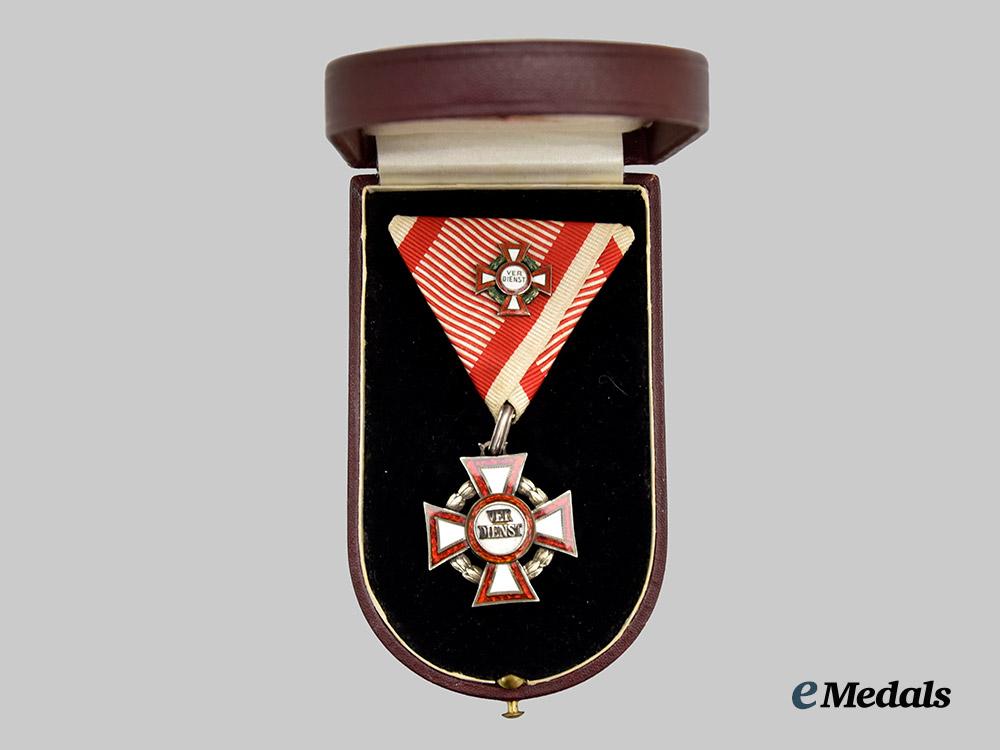 austria,_imperial._a_military_merit_cross,_i_i_i_class_by_kochert,_in_case___m_n_c0456-_recovered