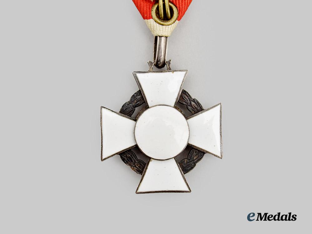 austria,_imperial._a_military_merit_cross,_i_i_i_class_by_kochert,_in_case___m_n_c0462