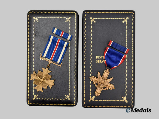 united_states._a_distinguished_flying_and_service_cross_pair___m_n_c0490