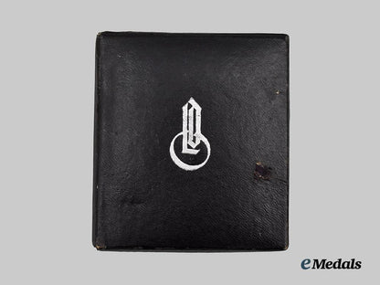 germany,_wehrmacht._a_mint1939_iron_cross_i_i_class,_by_gustav_brehmer,_with_rare_case___m_n_c0496