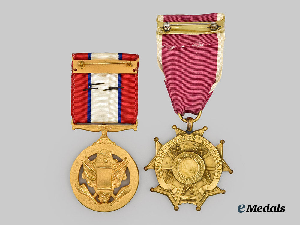 united_states._two_pre1945_awards&_decorations___m_n_c0498