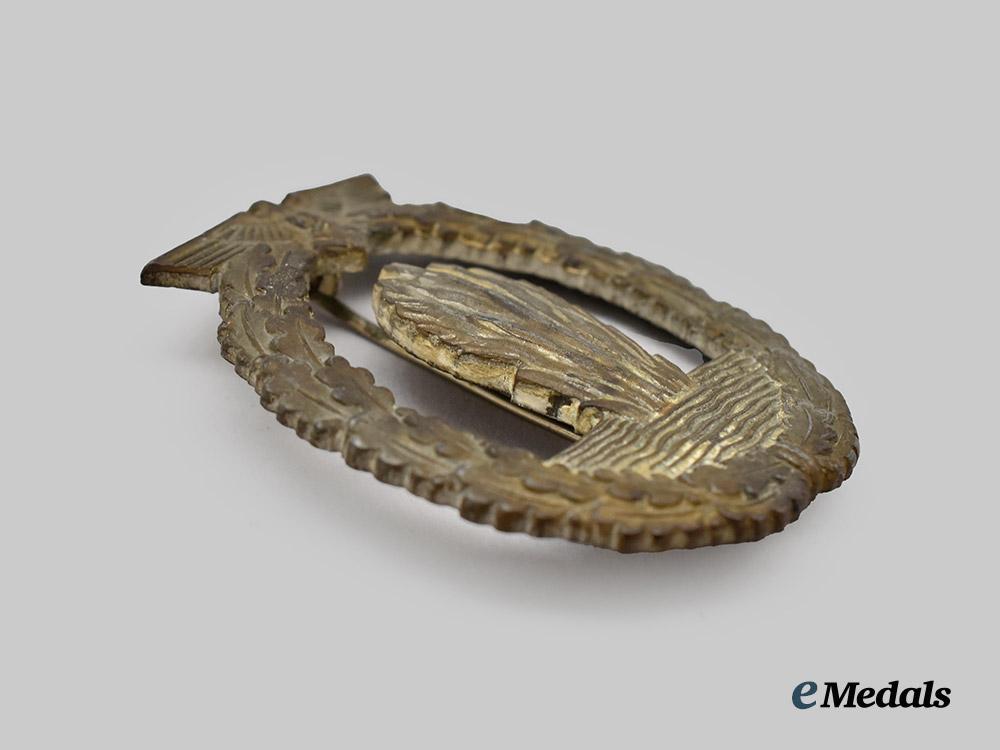 germany,_kriegsmarine._a_minesweeper_war_badge,_by_adolf_scholze___m_n_c0512