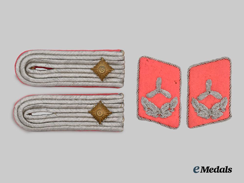 germany,_luftwaffe._a_set_of_oberingenieur_rank_insignia___m_n_c0526