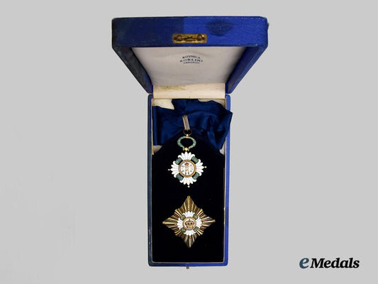 yugoslavia,_kingdom._an_order_of_the_crown,_i_i_class_grand_officer_set,_by_sorlini_c.1930___m_n_c0532