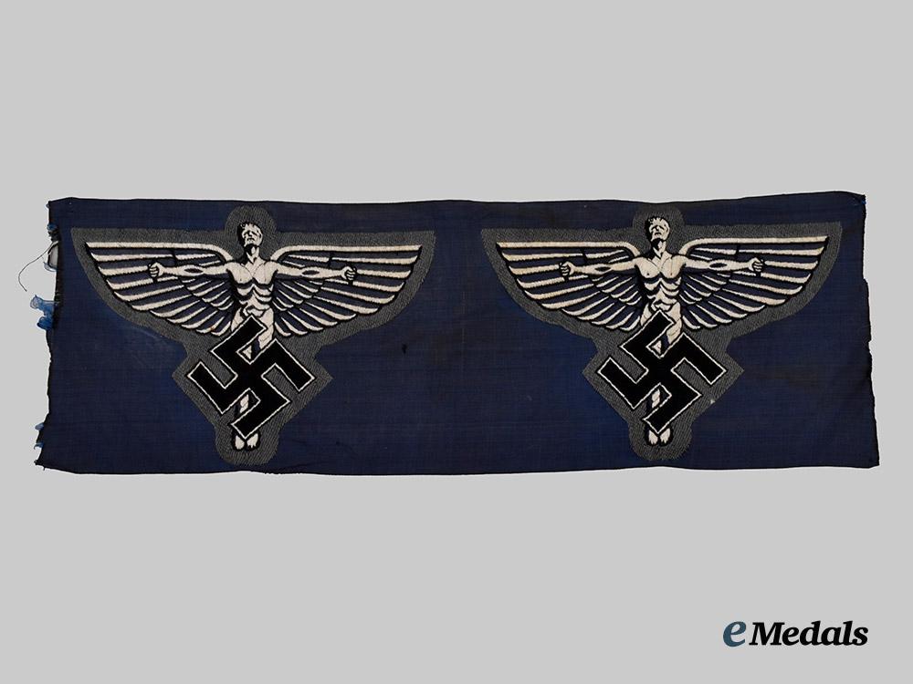 germany,_n_s_f_k._a_pair_of_unissued_sleeve_insignia___m_n_c0536