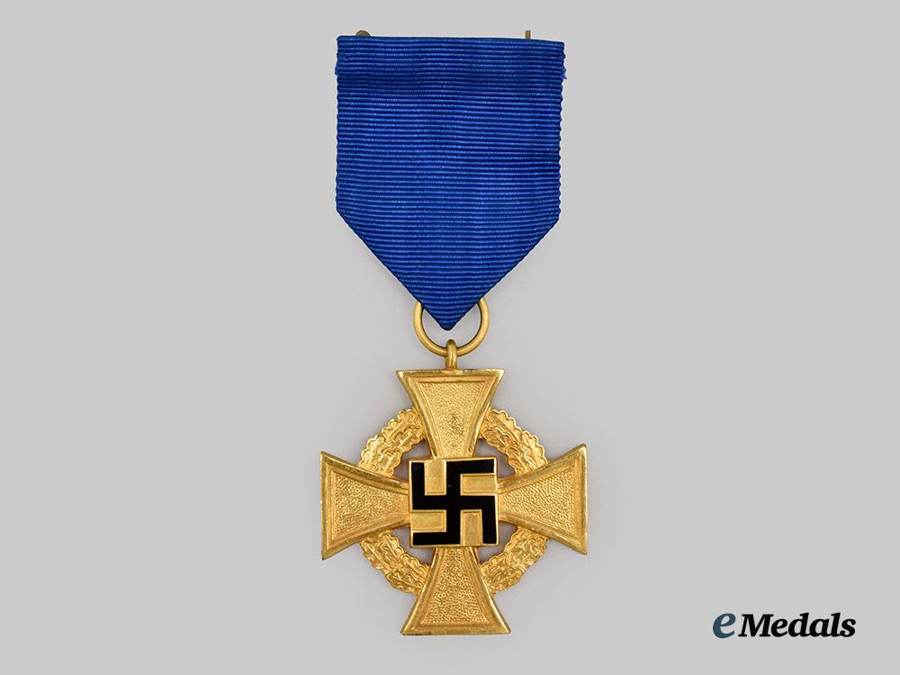 germany,_third_reich._a_mint_civil_service40-_year_faithful_service_award,_by_deschler&_sohn___m_n_c0567