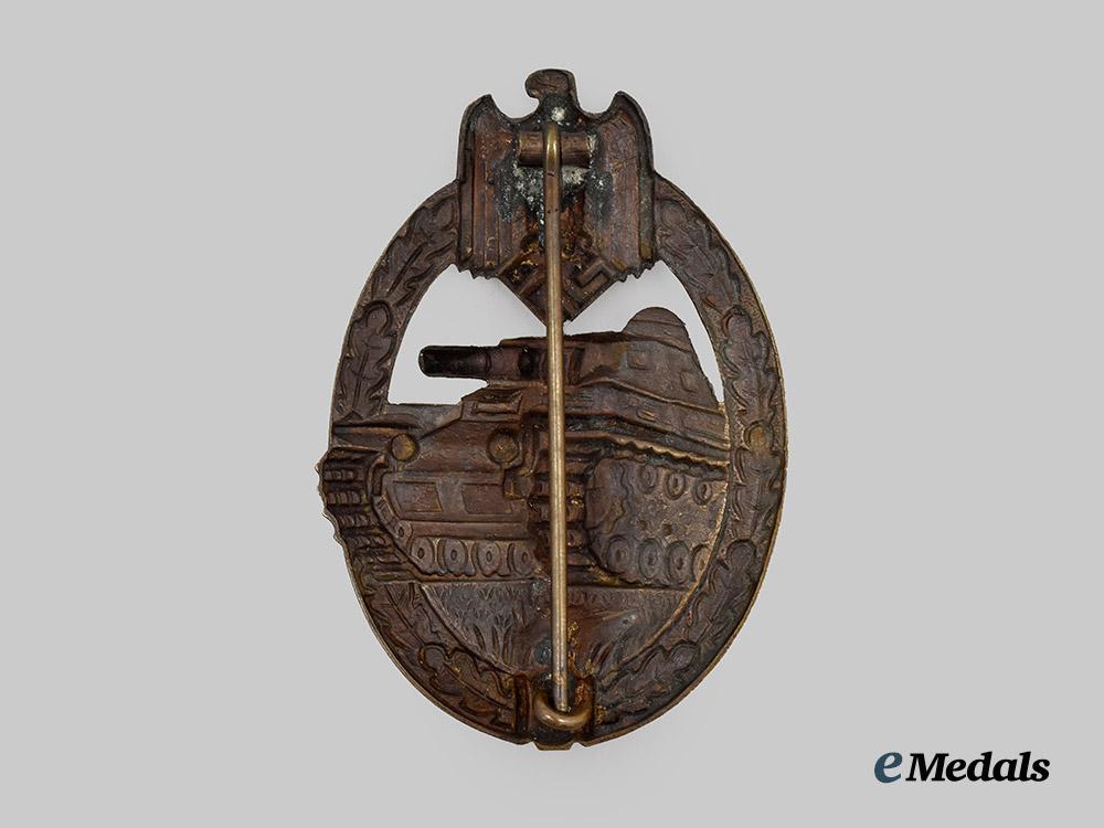 germany,_wehrmacht._a_panzer_assault_badge_in_bronze,_by_karl_wurster___m_n_c0574