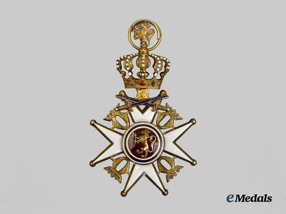 norway,_kingdom._an_order_of_olaf_in_gold,_i_class_knight_with_swords,_c.1920___m_n_c0592