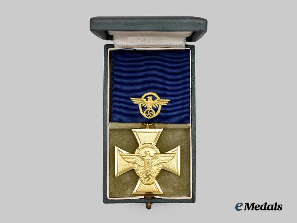germany,_ordnungspolizei._a_police_long_service_award,_i_class_for25_years,_with_case___m_n_c0601