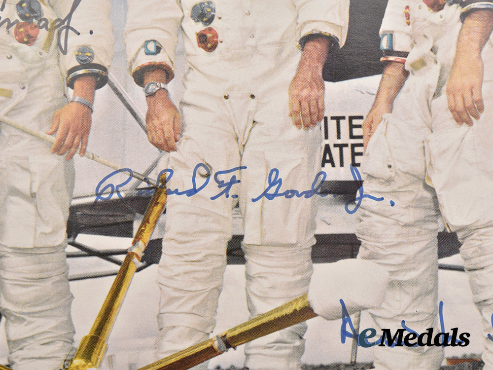 united_states._a_signed_photograph_of_all_three_members_of_the_n_a_s_a_apollo12_crew___m_n_c0631