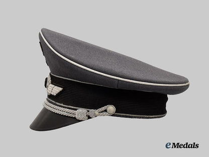 germany,_luftwaffe._an_officer’s_visor_cap,_by_peküro___m_n_c0637