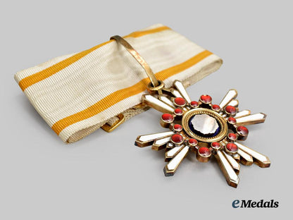japan,_empire._an_order_of_the_sacred_treasure,_third_class_badge___m_n_c0647