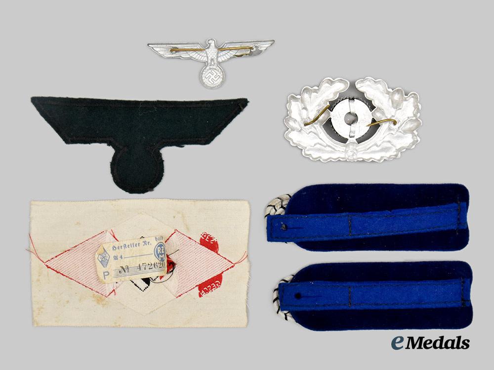 germany,_third_reich._a_mixed_lot_of_insignia___m_n_c0670