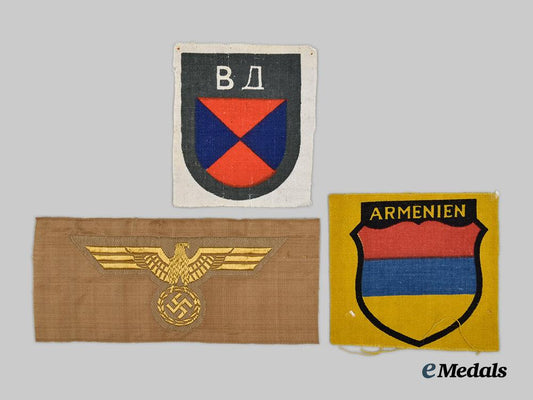 germany,_wehrmacht._a_mixed_lot_of_mint_uniform_insignia___m_n_c0673