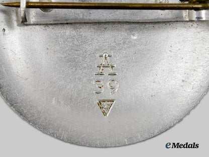 germany,_third_reich._a_mixed_lot_of_badges_and_insignia___m_n_c0680