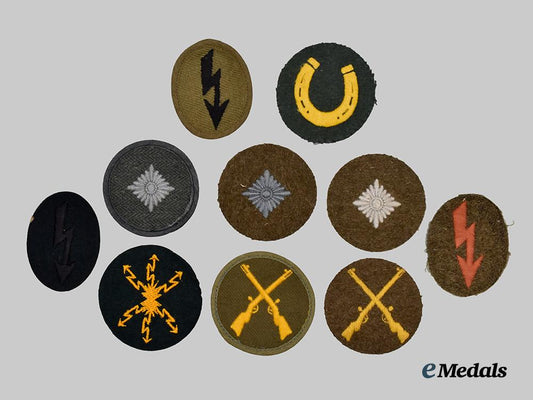 germany,_heer._a_mixed_lot_of_rank_and_trade_insignia___m_n_c0681