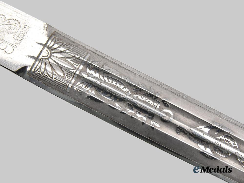 germany,_kriegsmarine._an_officer’s_dress_dagger,_by_carl_eickhorn___m_n_c0719