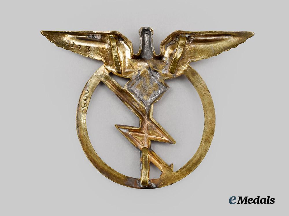 czechoslovakia,_i_republic._a_radio_operator_badge___m_n_c0724