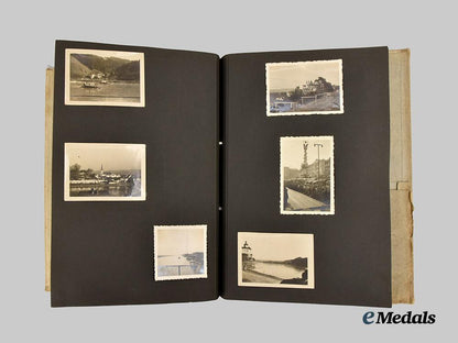 germany,_heer._a_private_wartime_photo_album,_battle_of_france_with_award_documents,_to_obergefreiter_benedikt_kellermann___m_n_c0729