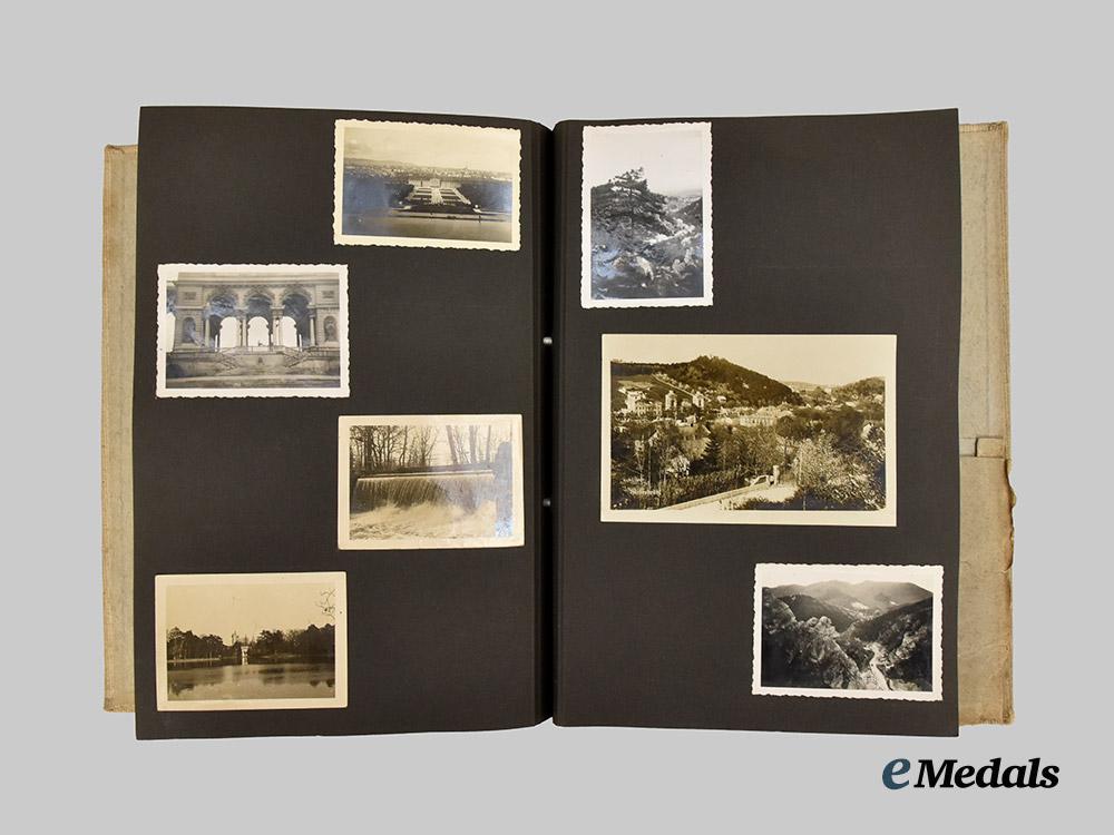 germany,_heer._a_private_wartime_photo_album,_battle_of_france_with_award_documents,_to_obergefreiter_benedikt_kellermann___m_n_c0731