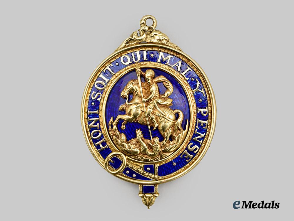 united_kingdom._an_order_of_the_garter,_lesser_george_in_gold___m_n_c0741