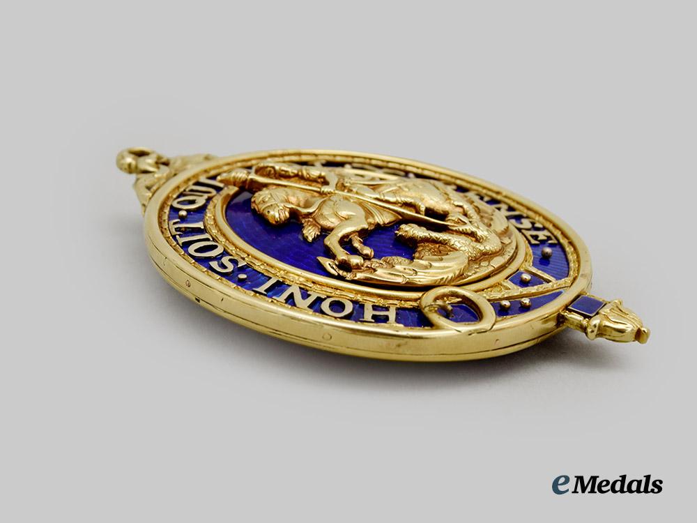 united_kingdom._an_order_of_the_garter,_lesser_george_in_gold___m_n_c0744