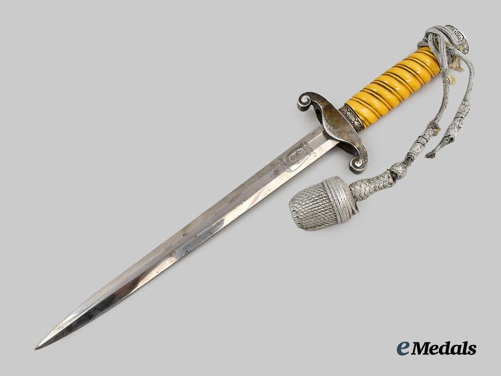 germany,_heer._an_officer’s_dress_dagger,_by_ernst_pack&_söhne___m_n_c0777