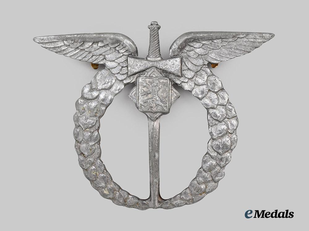 czechoslovakia,_i_republic._a_field_made_wartime_pilot_badge._c.1944___m_n_c0781