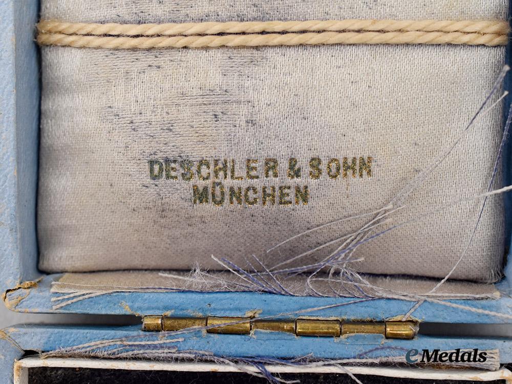 bavaria,_kingdom._a_pair_of_military_merit_crosses,_with_cases___m_n_c0799