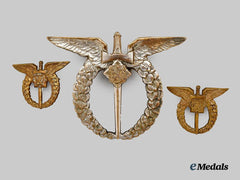 Czechoslovakia, I Republic. A Pilot Badge with Collar Insignia, c.1935