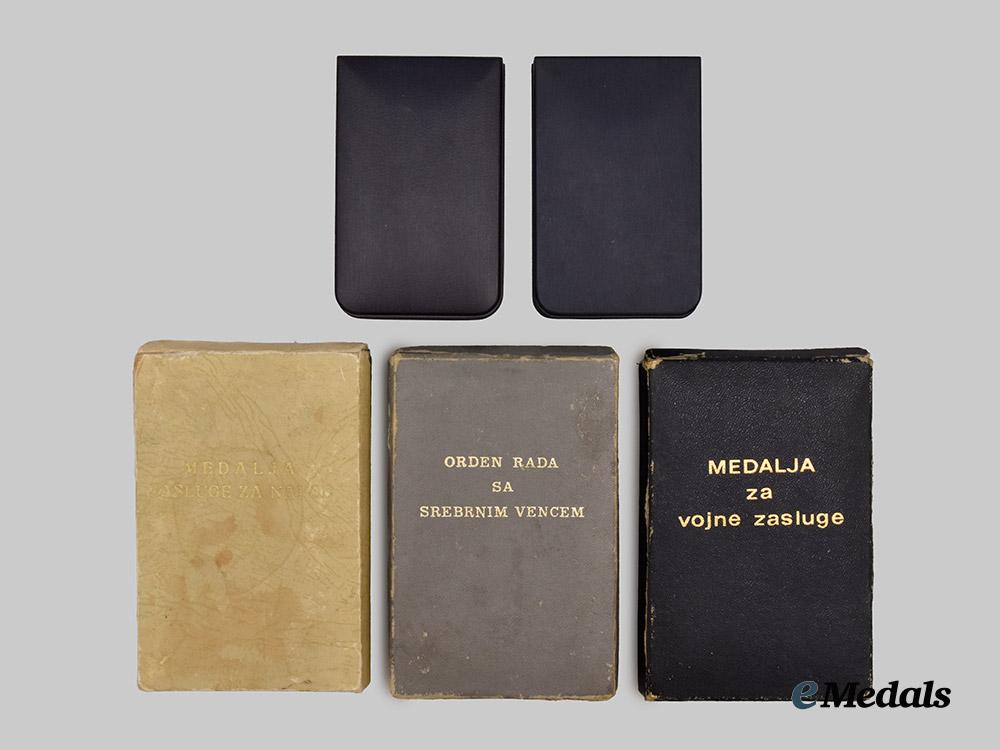 yugoslavia,_socialist_federal_republic;_croatia,_republic._a_lot_of_five_cased_awards___m_n_c0810