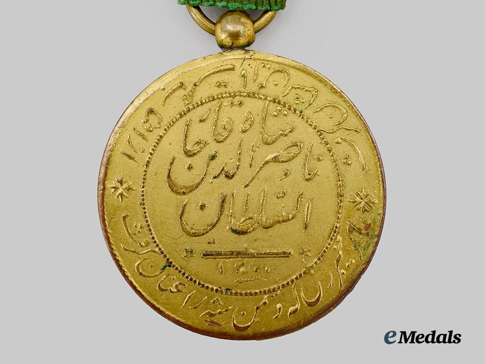 iran,_pahlavi_empire._a_medal_for_bravery(_military_valour),_first_class_on_austrian_ribbon,_c.1905___m_n_c0814
