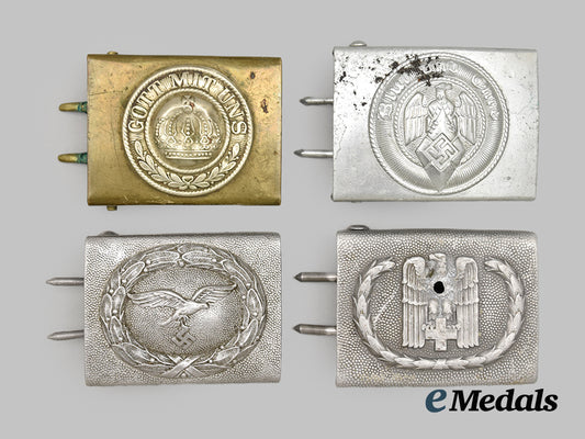germany,_third_reich._a_group_of_four_belt_buckles___m_n_c0817