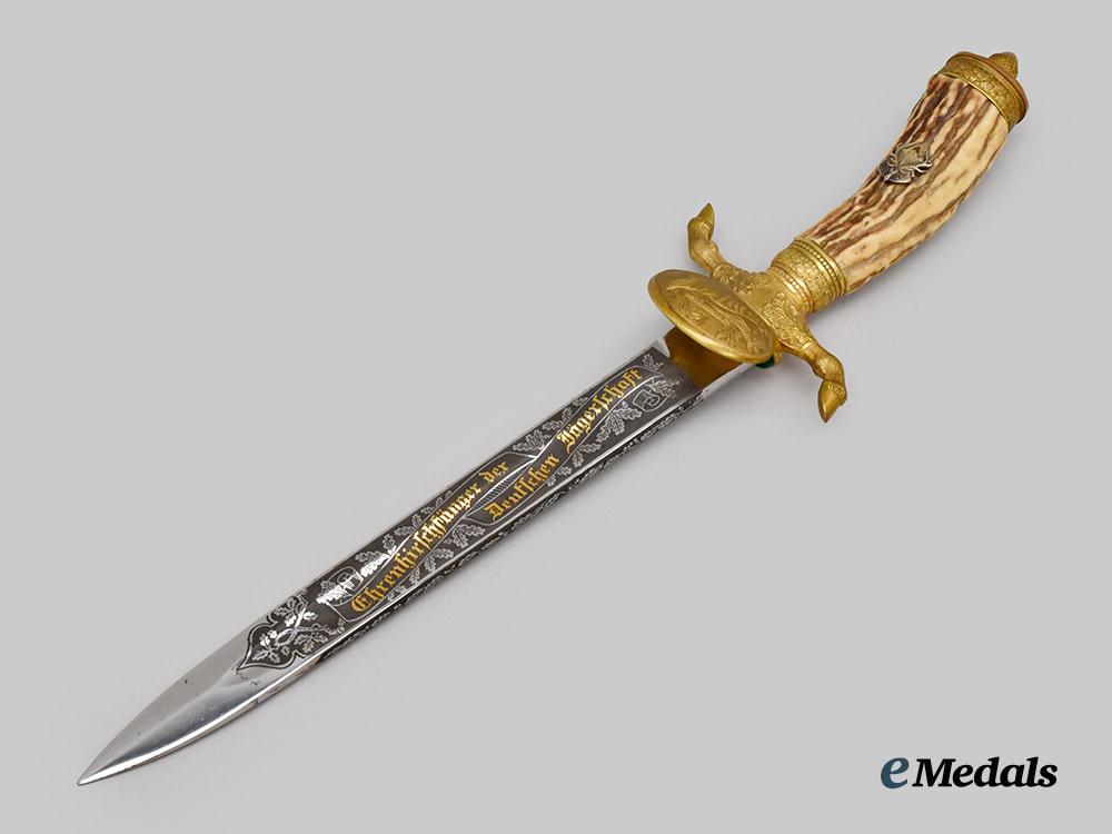 germany,_third_reich._a_fine_deutsche_jägerschaft_honour_cutlass_to_revierförster_erich_rietzschel,_by_carl_eickhorn___m_n_c0831