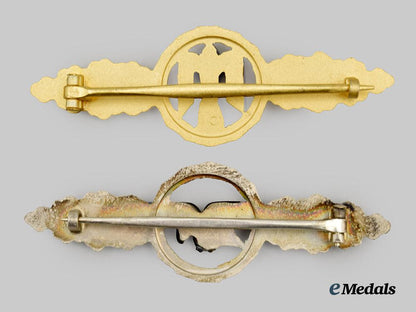 germany,_federal_republic._a_pair_of_luftwaffe_clasps,1957_versions___m_n_c0883