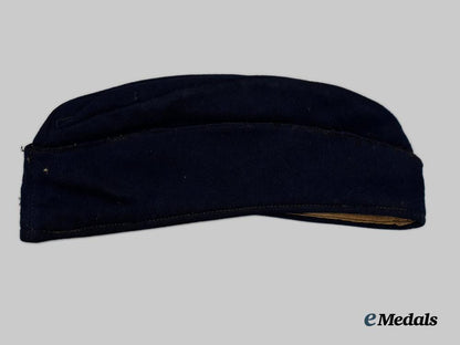 germany,_kriegsmarine._an_e_m/_n_c_o’s_board_cap,_with_u-_boat_traditions_badge___m_n_c0891