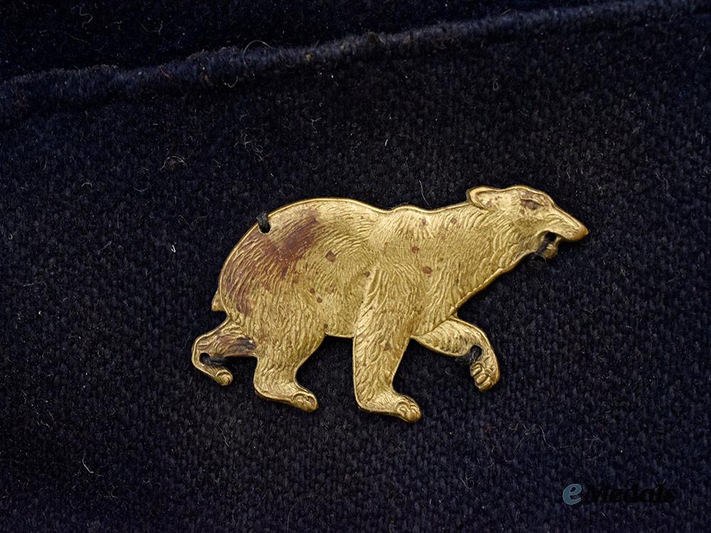 germany,_kriegsmarine._an_e_m/_n_c_o’s_board_cap,_with_u-_boat_traditions_badge___m_n_c0895