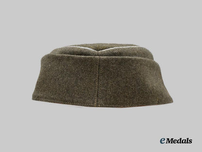 germany,_heer._an_officer’s_m43_field_cap,_by_karl_kubach___m_n_c0902