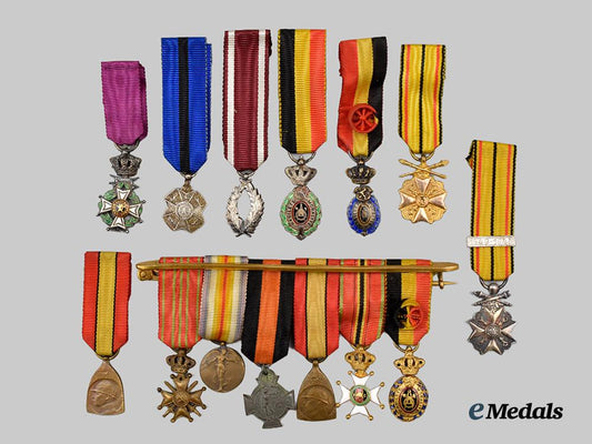 belgium,_kingdom._a_lot_of_miniature_orders,_medals,_and_decorations___m_n_c0913