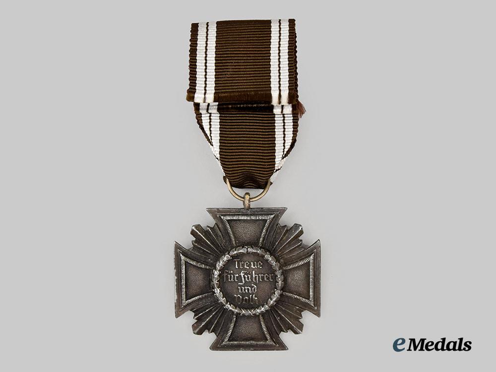 germany,_n_s_d_a_p._a_long_service_award,_i_i_i_class_for10_years___m_n_c0936