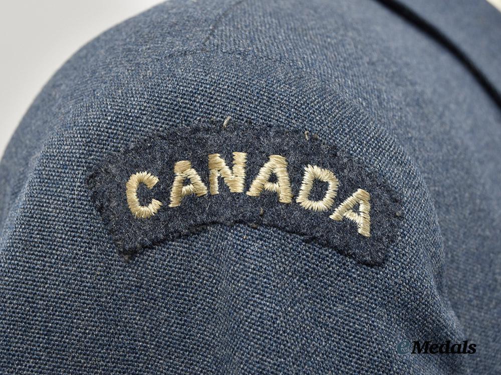 canada,_commonwealth._a_second_war_r_c_a_f_winter_service_tunic_of_a_wireless_air_gunner___m_n_c0937