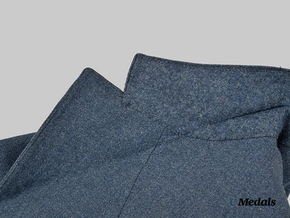 canada,_commonwealth._a_second_war_r_c_a_f_winter_service_tunic_of_a_wireless_air_gunner___m_n_c0942