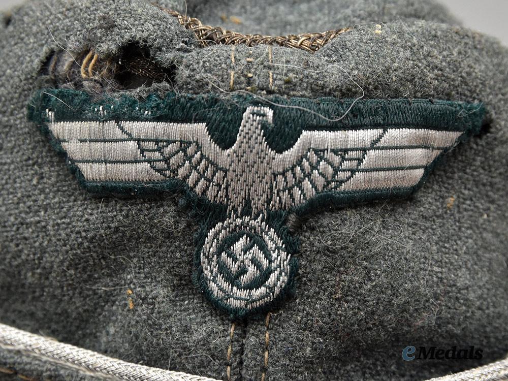 germany,_third_reich._a_wehrmacht_officer’s_m38_overseas_cap,_private_purchase___m_n_c0959