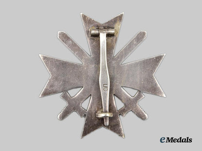 germany,_wehrmacht._a_war_merit_cross_i_class_with_swords,_by_deschler&_sohn___m_n_c0976