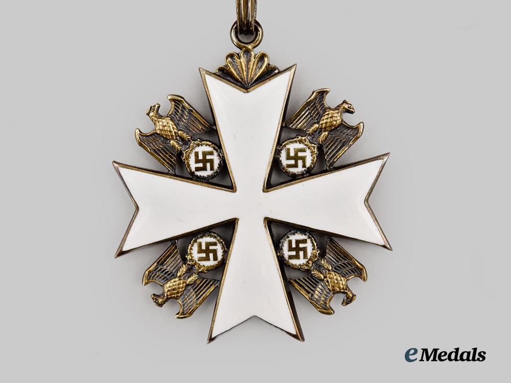 germany,_third_reich._an_order_of_the_german_eagle,_i_i/_i_i_i_class_cross_with_case,_by_gebrüder_godet___m_n_c1035