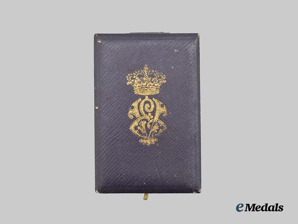 italy,_republic._a_military_order_of_italy,_officer_cross_in_gold,_c.1880___m_n_c1044